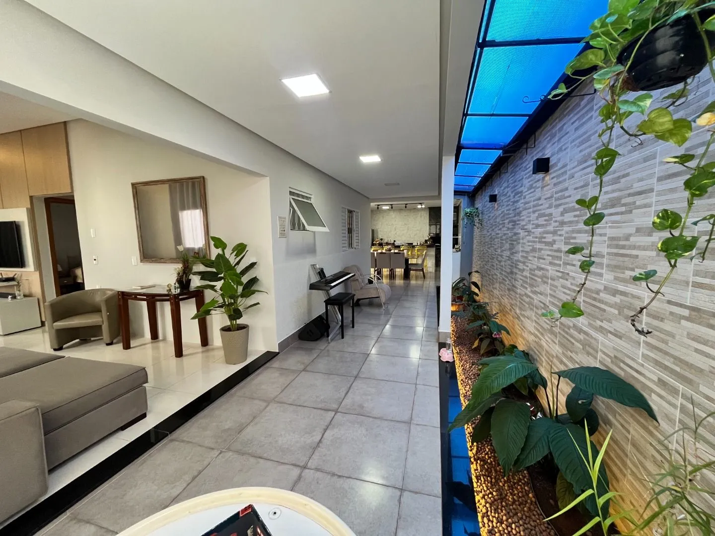 Imagem Casa com 3 dormitórios à venda, 160 m² por R$ 550.000,00 - Residencial Barreiro - Patos de Minas/MG