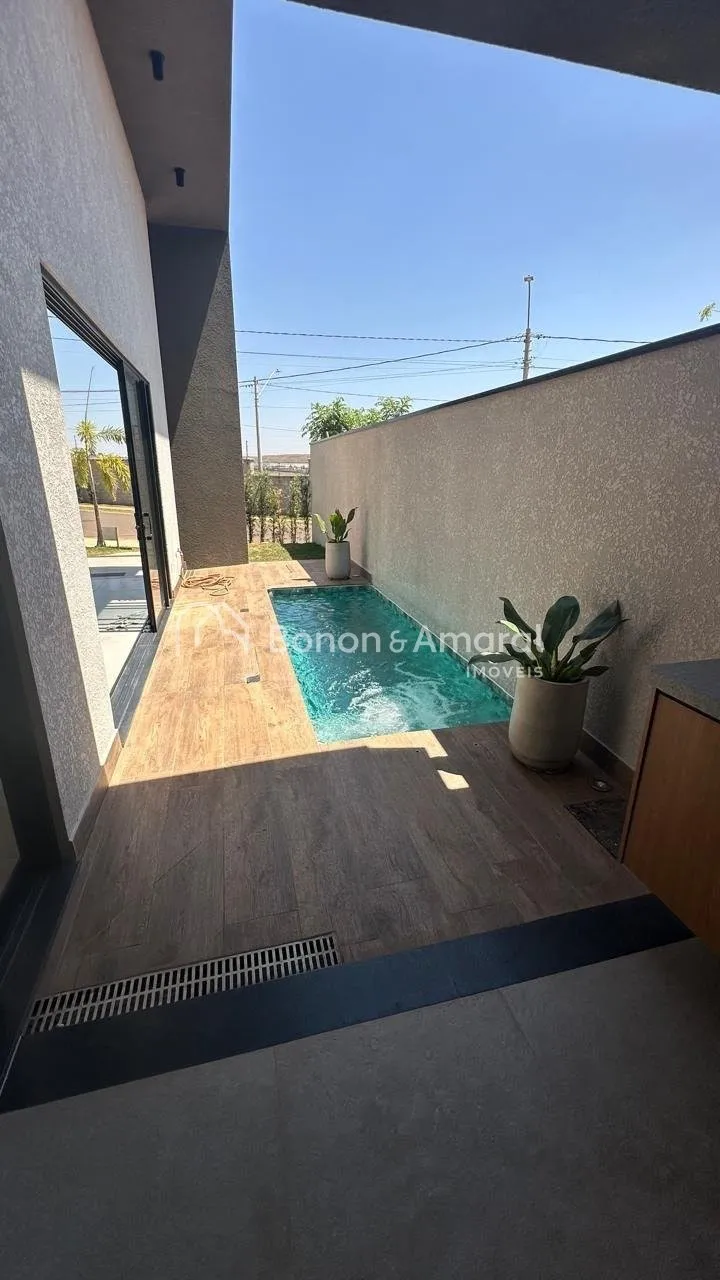 Imagem Casa Térrea no Terras da Estância com acabamento diferenciado - 3 suítes e piscina