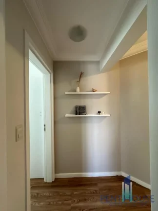 Imagem Apartamento Zona Central para Venda em Balneário Camboriú, CENTRO, 3 dormitórios, 1 suíte, 2 banheiros, 2 vagas