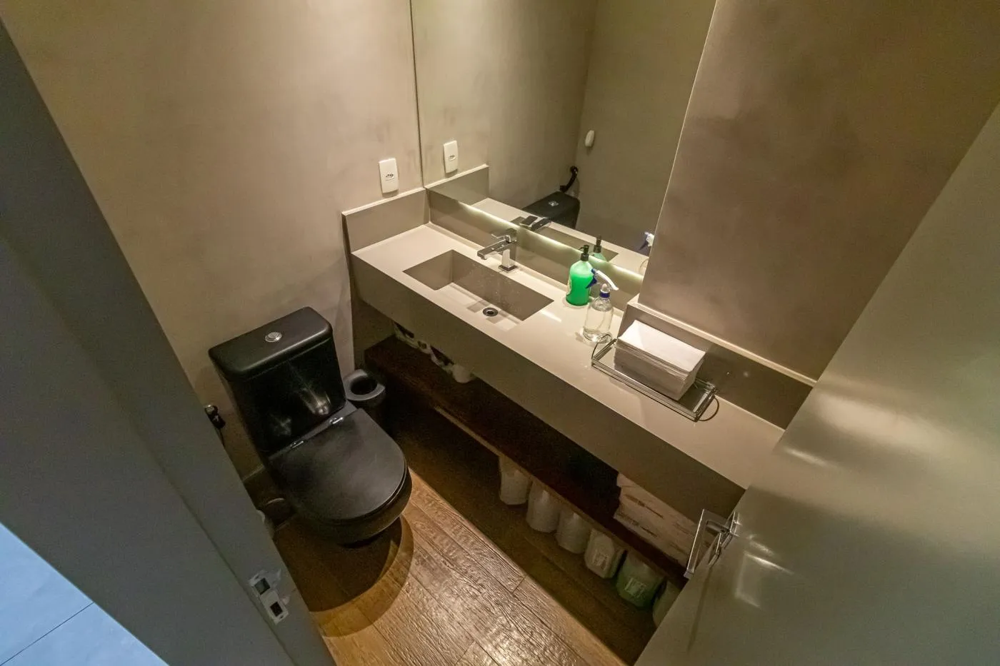 Imagem Sala Comercial / Usada para Venda em Rio de Janeiro, Jacarepaguá