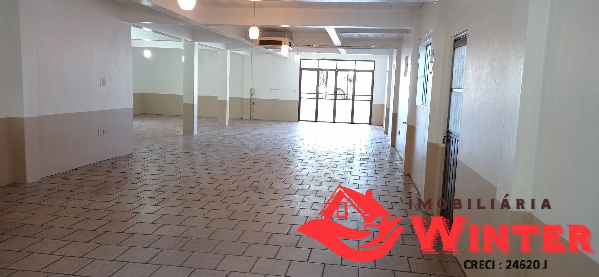 Imagem Sala comercial com 200m² no Centro de Feliz