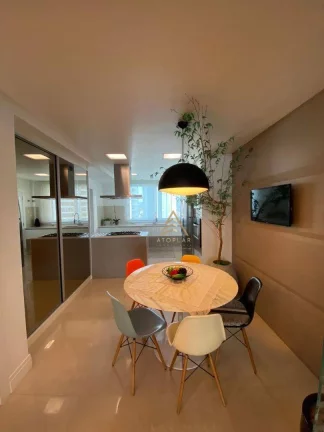 Imagem Apartamento com 4 dormitórios à venda, 228 m² por R$ 11.150.000,00 - Frente Mar - Balneário Camboriú/SC