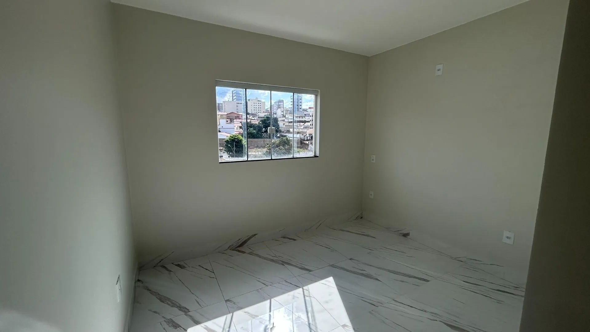 Imagem Apartamento à venda, 64 m² por R$ 300.000,00 - Antônio Caixeta - Patos de Minas/MG