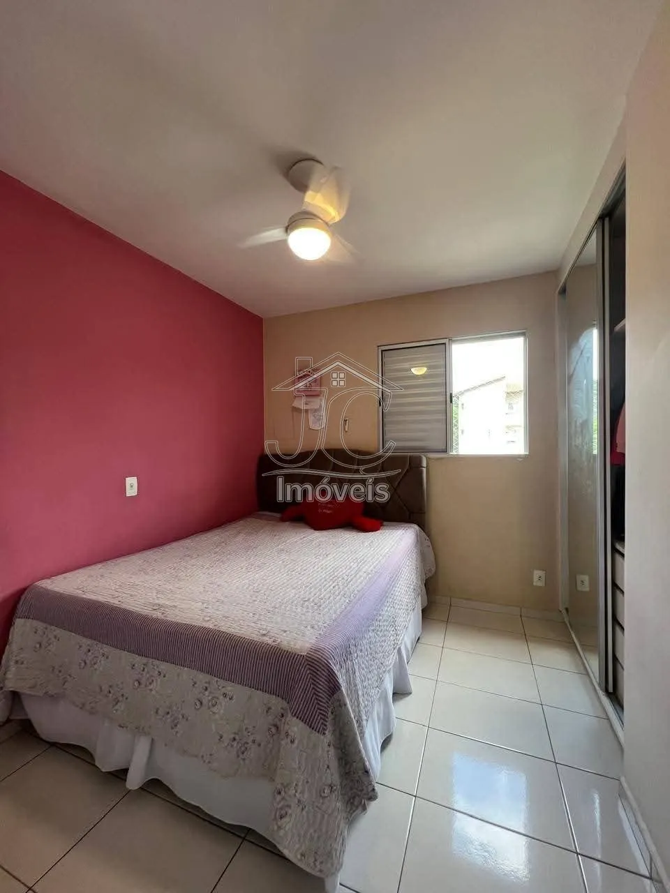Imagem Apartamento com 2 dormitórios sendo 1 suíte em Valinhos/SP