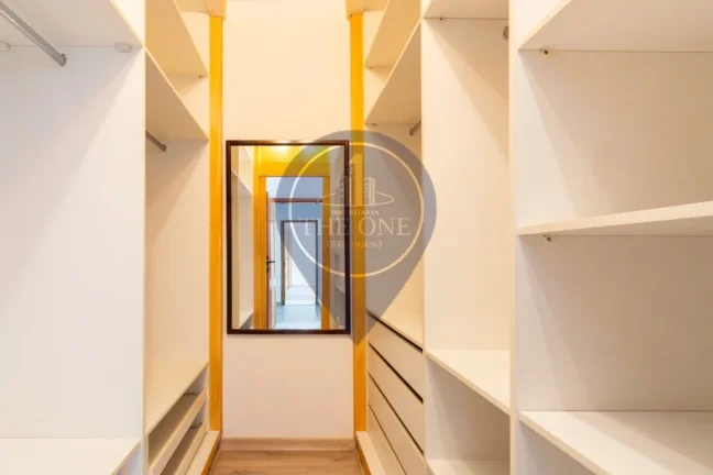 Imagem Apartamento de Luxo à Venda na Bela Vista: 3 quartos, 1 suíte, 2 salas, 1 vaga de garagem, 177m². Confira!
