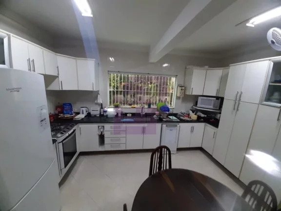 Imagem Casa Impecável, pronta para morar!