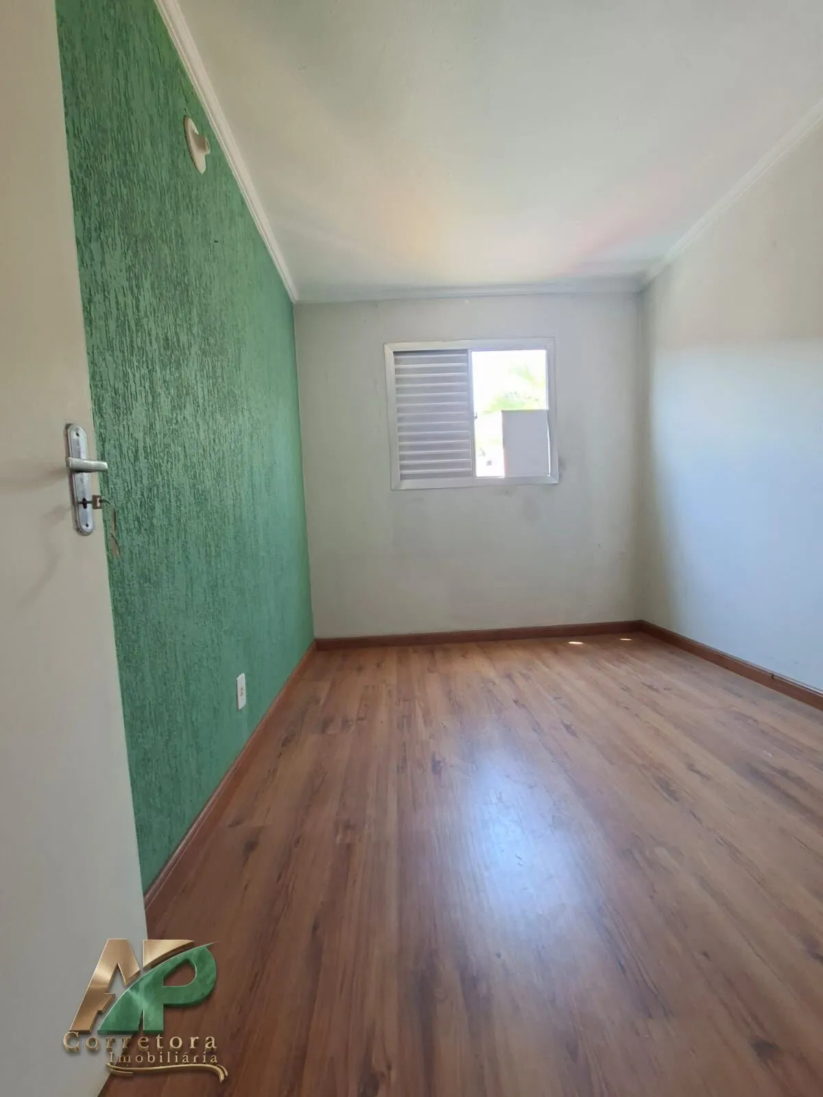 Imagem Apartamento à Venda em Taboão da Serra: 2 Dormitórios no Condomínio Vale dos Pinheiros