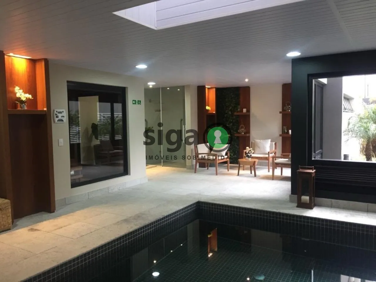 Imagem Apartamento com 1 quarto - mobiliado em Campo Belo com uma Vaga de Garagem - São Paulo/SP