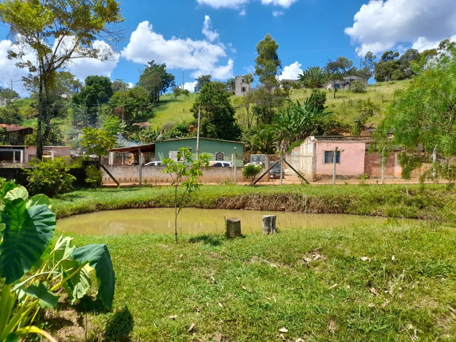 Imagem Chácara à venda 3 Quartos, 3 Suites, 20 Vagas, 8600M², Goiabal, Pindamonhangaba - SP