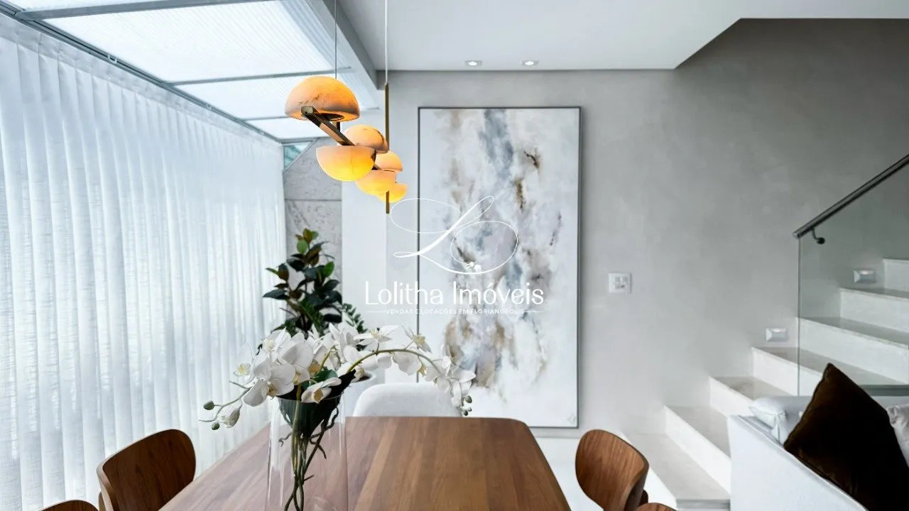 Imagem COBERTURA DUPLEX Á VENDA COM 244,00M² NA AGRONÔMICA - FLORIANÓPOLIS/SC