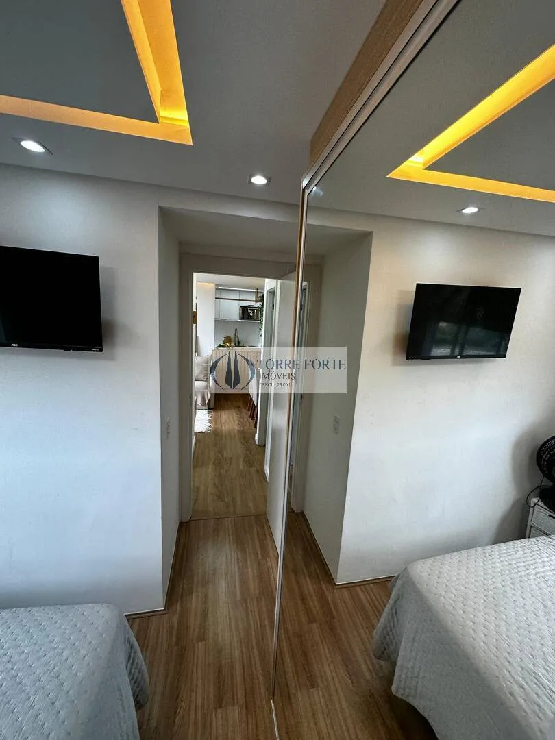 Imagem Apartamento de 2 dormitorios , 1 vaga , varanda na Penha.