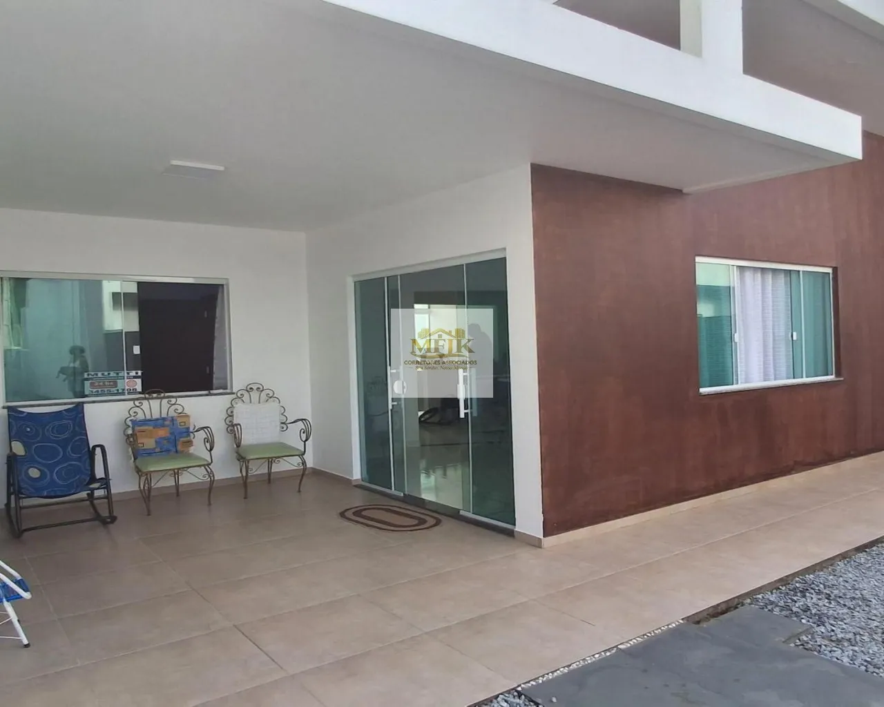 Foto do imóvel Casa com 94m² e 3 quartos à venda em Pontal do Sul