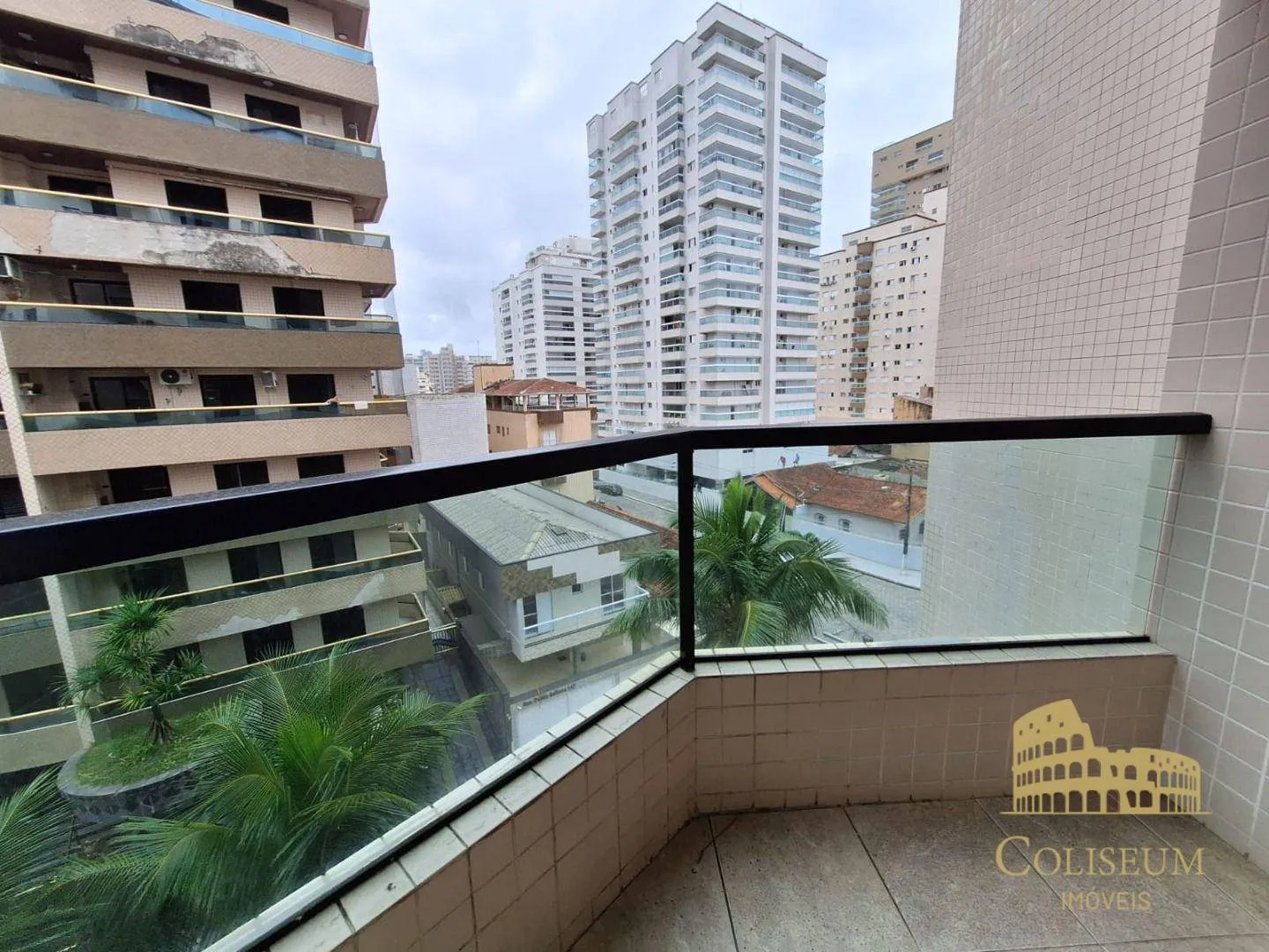 Imagem Apartamento com 1 dormitório à venda, 55 m² por R$ 320.000,00 - Vila Assunção - Praia Grande/SP
