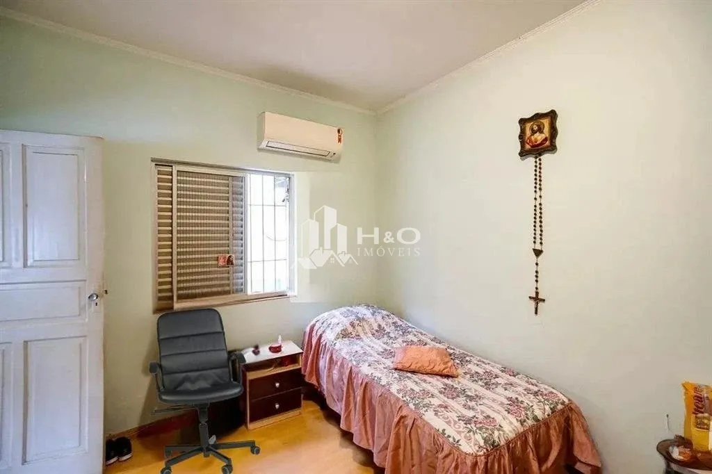 Imagem Oportunidade no Tatuapé: Casa Térrea com Suíte e Vaga Coberta - Localização Privilegiada