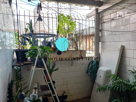 Imagem DOIS DORMITÓRIOS COM QUINTAL