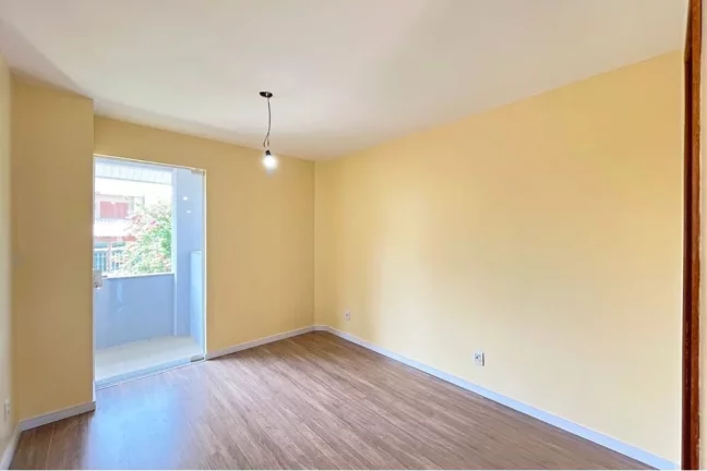 Imagem Casa para venda no bairro Hípica em Porto Alegre