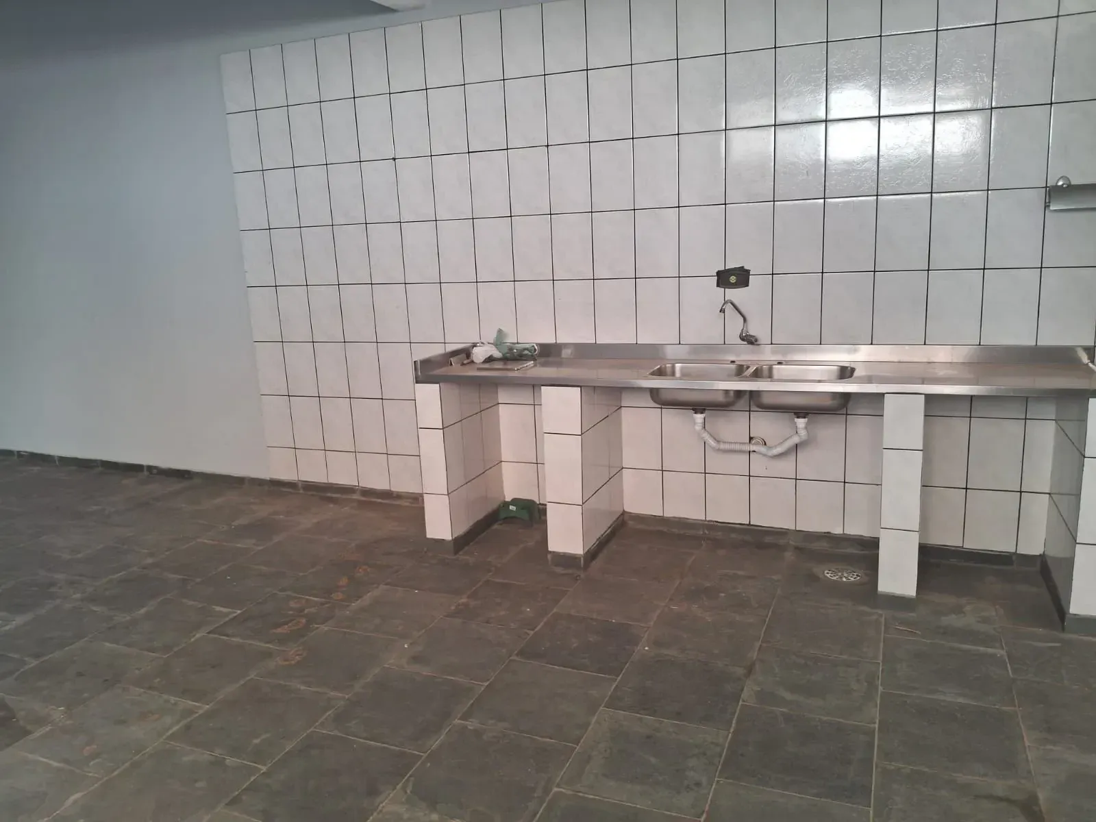 Imagem Casa com 3 Quartos para Alugar, 200 metros em Vila Osasco - Osasco