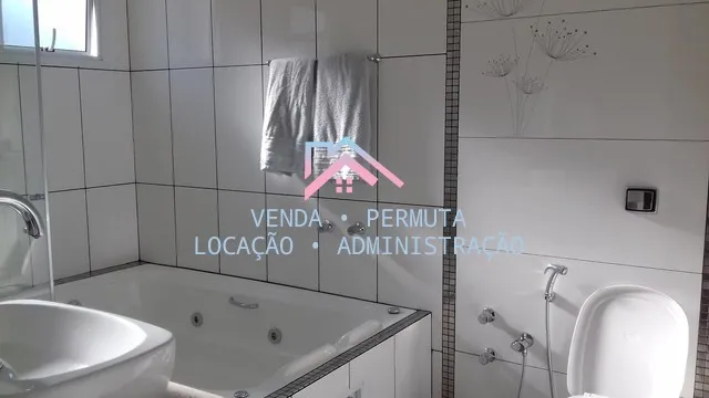 Imagem Casa à venda Jardim Colônia - Área útil 290 m2 com 3 dormitórios sendo 1 suíte - 4 vagas - Jundiaí /