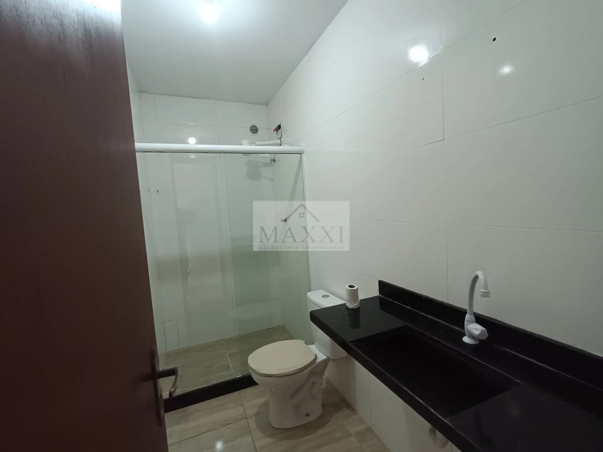 Imagem Casa Totalmente Reformada de 2 Quartos com Suíte e Quintal em Pedra de Guaratiba