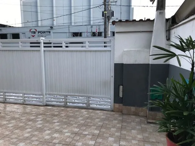 Imagem Residência dos Sonhos e Oportunidade de Investimento: Sobrado no Bairro Jabaquara em Santos