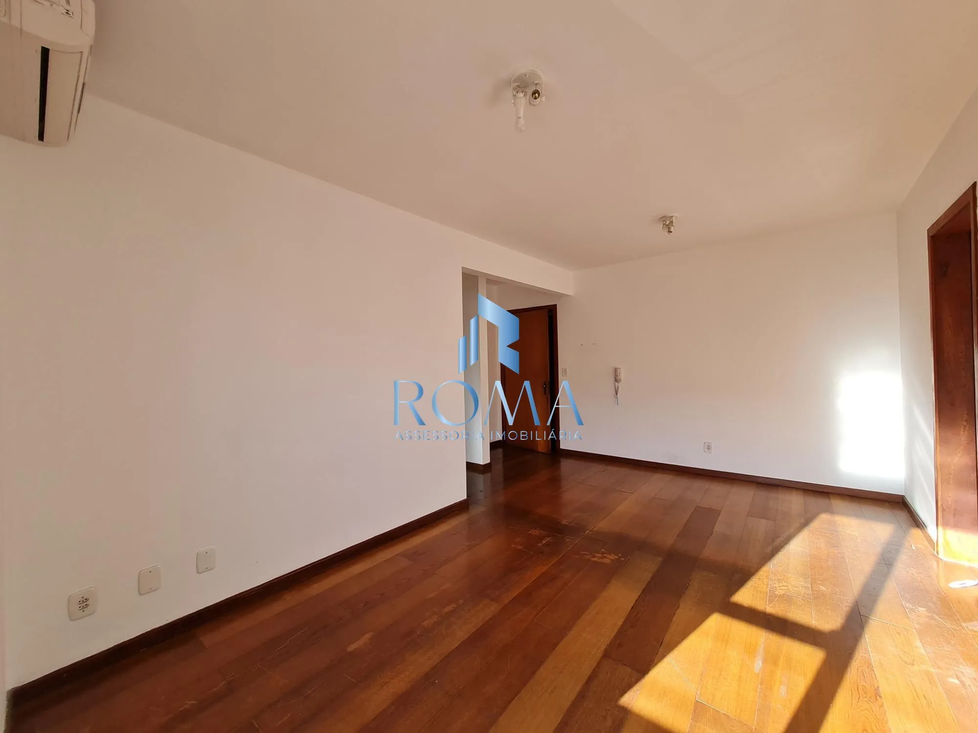 Imagem Apartamento de 01 dormitório central!