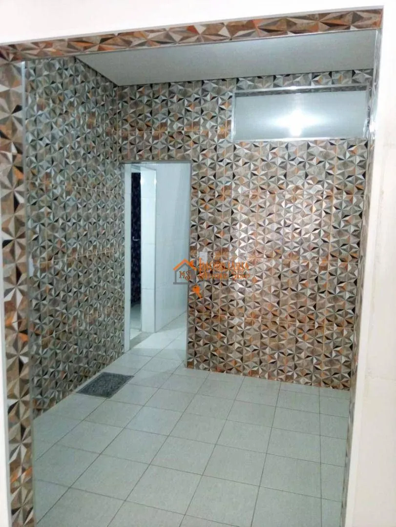 Imagem Sobrado com 5 dormitórios à venda, 200 m² por R$ 350.000,00 - Parque Primavera - Guarulhos/SP