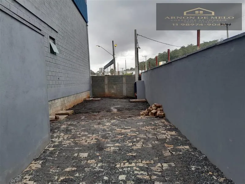 Imagem Galpões para venda em Itapecerica da Serra no bairro Embu Mirim