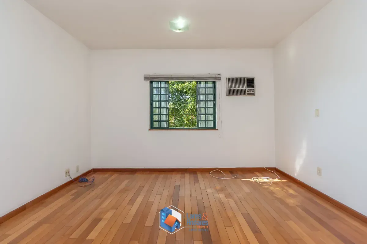 Imagem Casa para venda em Brooklin com 4 quartos, 236m²