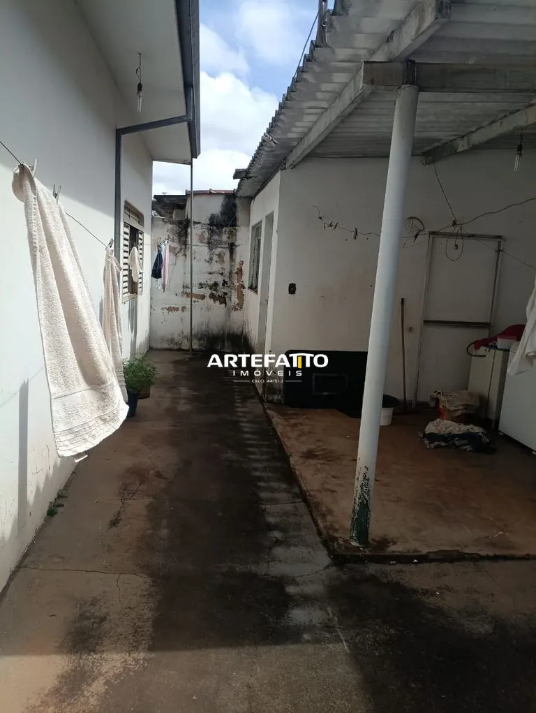 Imagem Casa à venda no Jardim Lima, 3 dorm. sendo um suíte. garagem para 3 carros