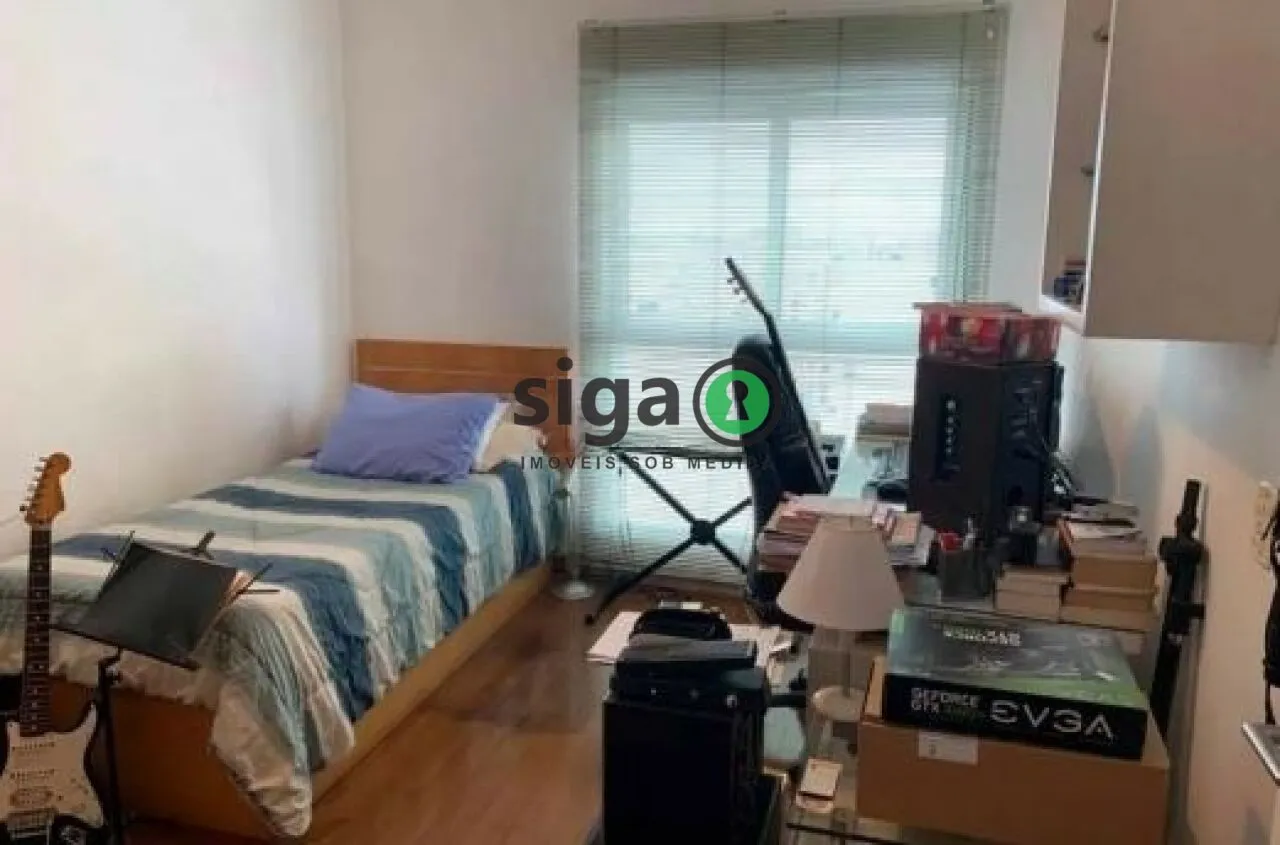 Imagem Apartamento em Moema Alto Padrão - 275m², 3 quartos e 4 Vagas!