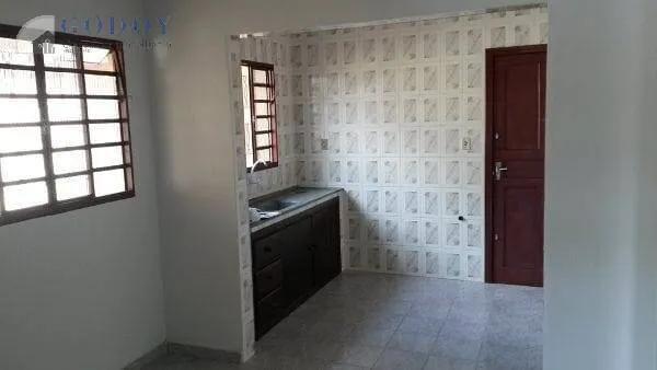 Imagem Casa para Locação 2 Quartos, 2 Vagas, 150M², Jardim Boa Vista, Pindamonhangaba - SP
