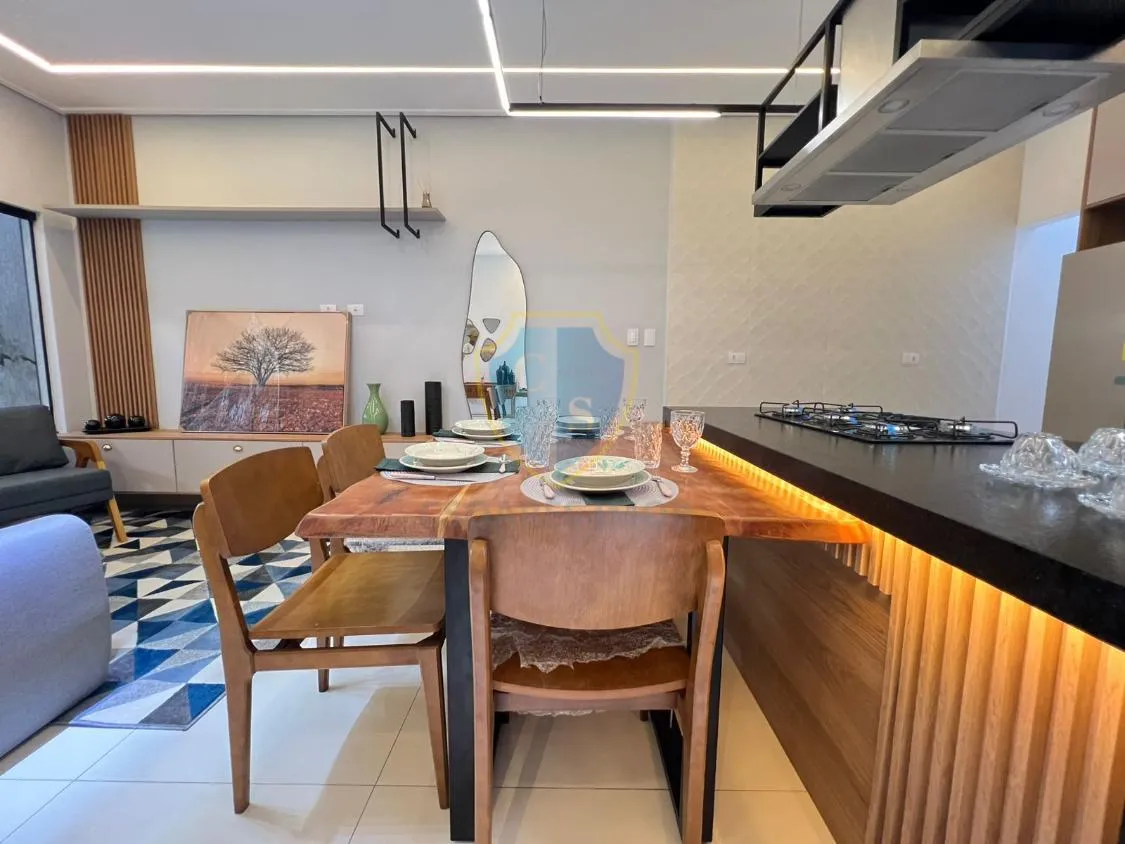 Imagem CASA 3 DORMS COM 2 SUITES