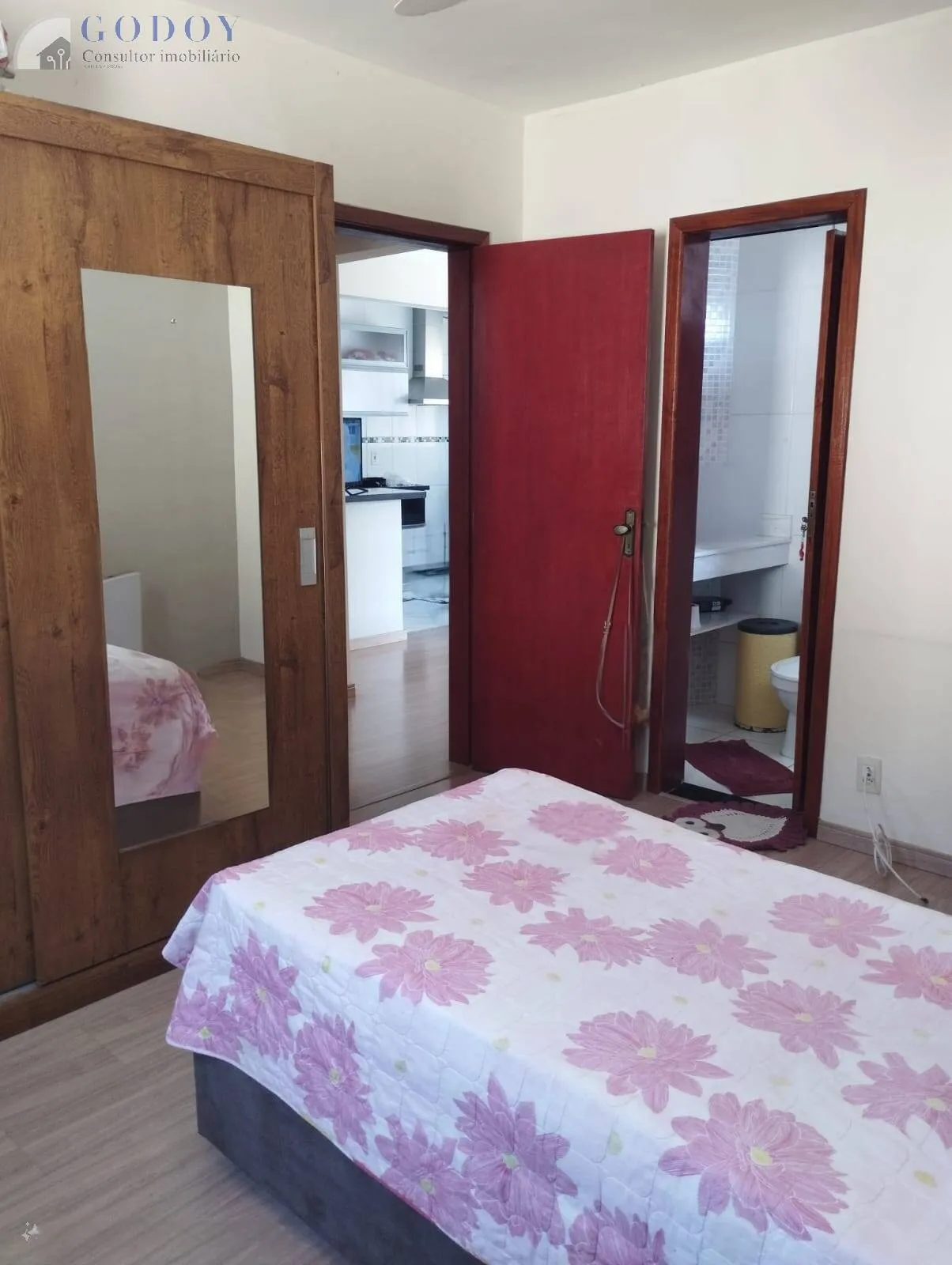 Imagem Apartamento Duplex com 150m² - Localização Privilegiada ao lado do Centro