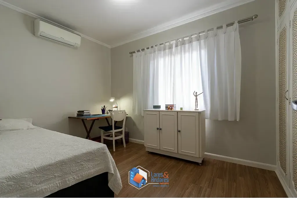 Imagem Casa à venda 3 Quartos 1 Suite 2 Vagas 151M² Parque Jabaquara São Paulo - SP