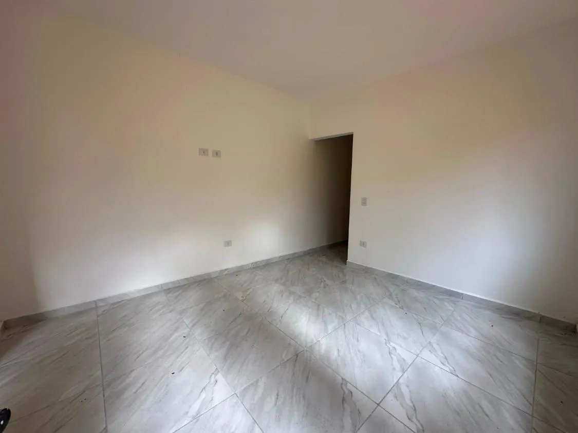 Imagem CASA NOVA SOBREPOSTA A VENDA LADO PISTA NO NOVA ITANHAEM FINANCIAMENTO BANCARIO
