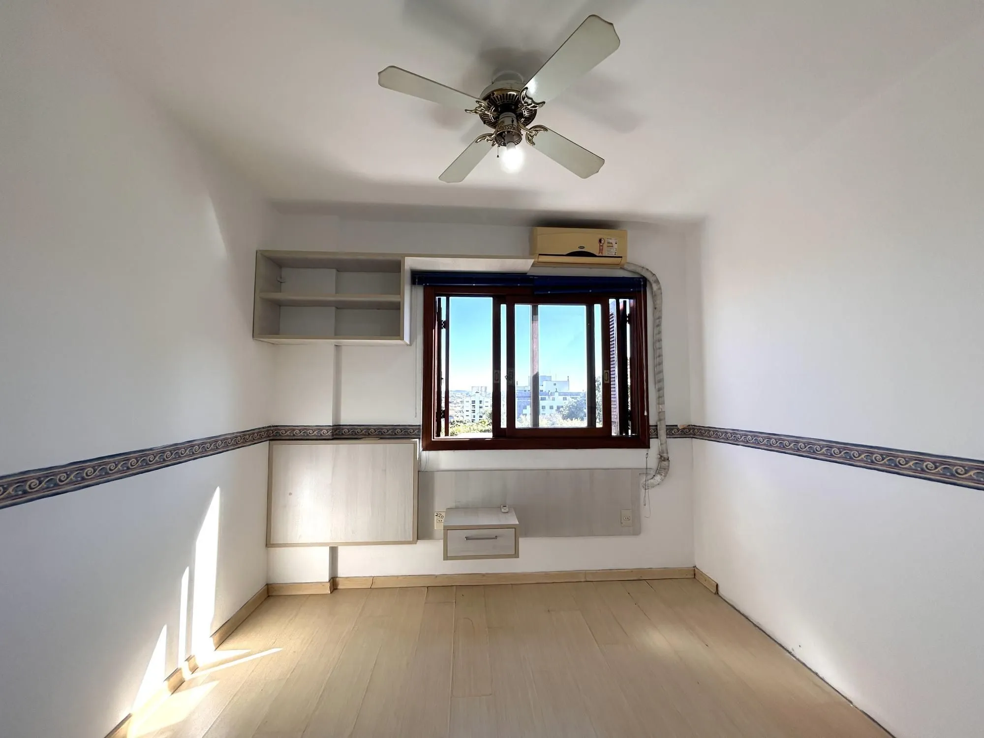 Imagem APARTAMENTO À VENDA - 3 DORMITÓRIOS - CENTRO / CANOAS