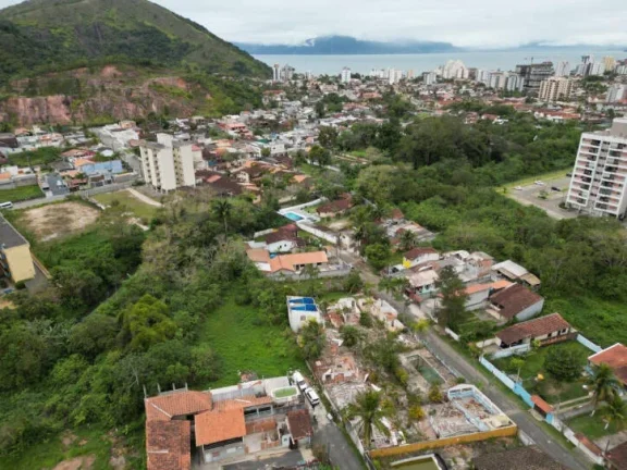 Imagem Área à venda, 3.676 m² por R$ 1.500.000 - Jardim Casa Branca - Caraguatatuba/SP