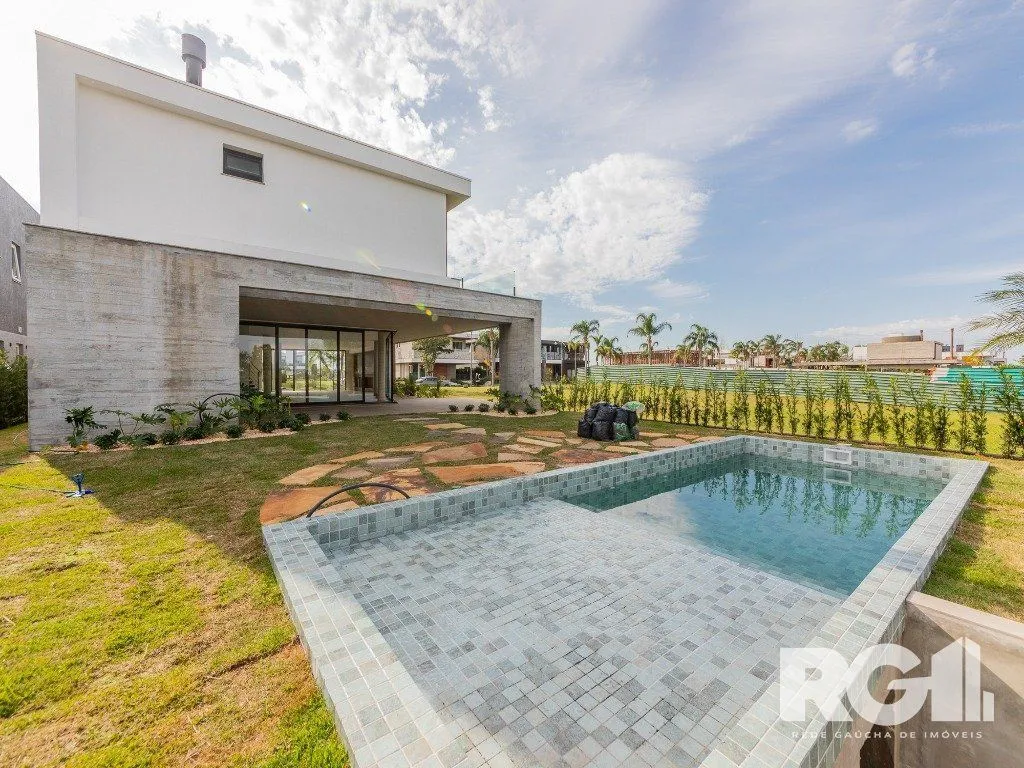 Imagem Casa de Condomínio em Sans Souci