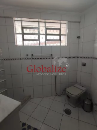 Imagem BELISSIMA CASA COM PISCINA NO BAIRRO DO EMBARÉ, 3DORMITÓRIOS, 1 SUÍTE, GARAGEM PARA 3 CARROS. VALOR R$1.200.000,00