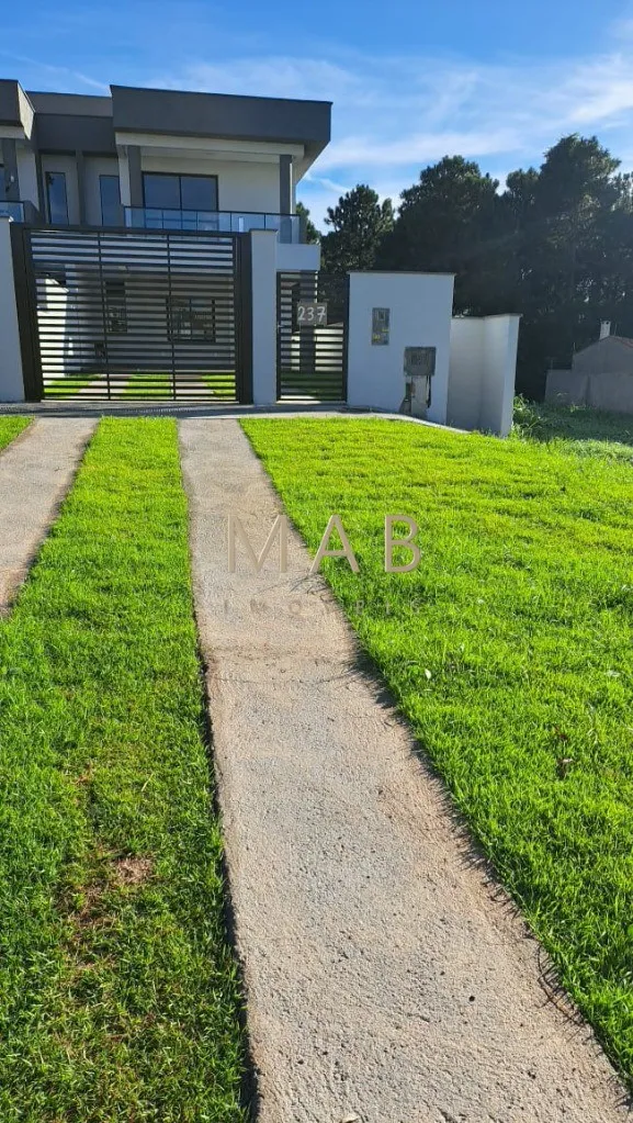 Imagem Casa Geminada de Alto Padrão à Venda em Ótima Localização na Praia de Ingleses - Florianópolis/SC!