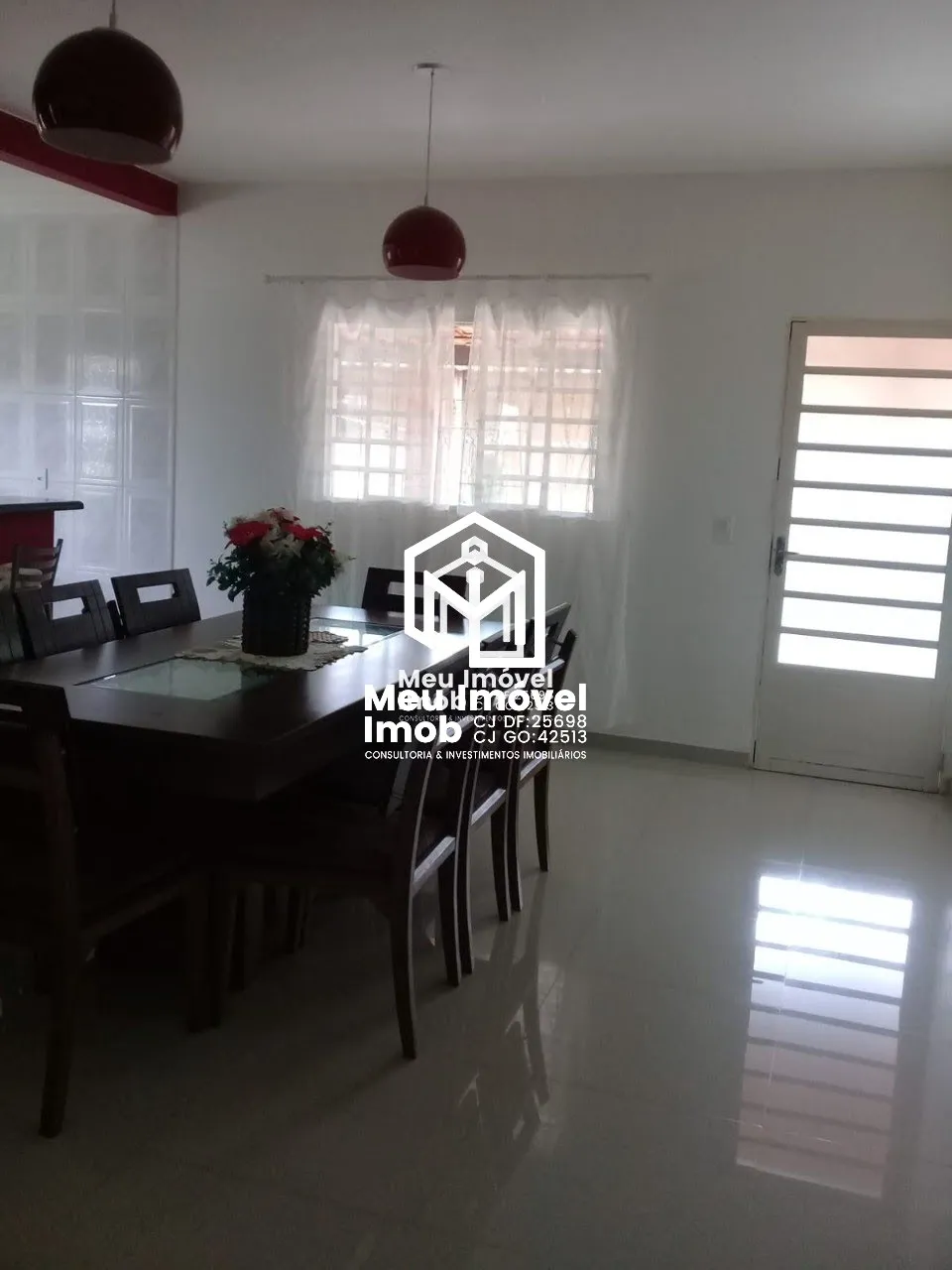 Imagem Casa 3 Quartos 1 Suíte 3 Vagas 203m² Porcelanato Luziânia/GO