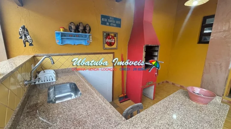 Imagem Casa com edicula em excelente localização na Estufa 1