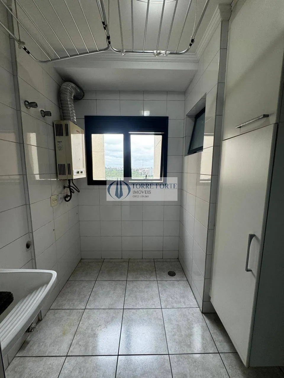 Imagem Ótimo apartamento 82m² 3 dormitórios sendo 2 suítes 2 vagas na Vl. Prudente