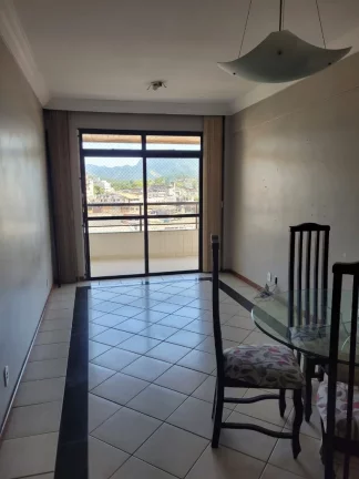 Imagem Em excelente localização 2 quartos sendo uma suíte + quarto reversível a 150 metros da orla da Praia do Morro