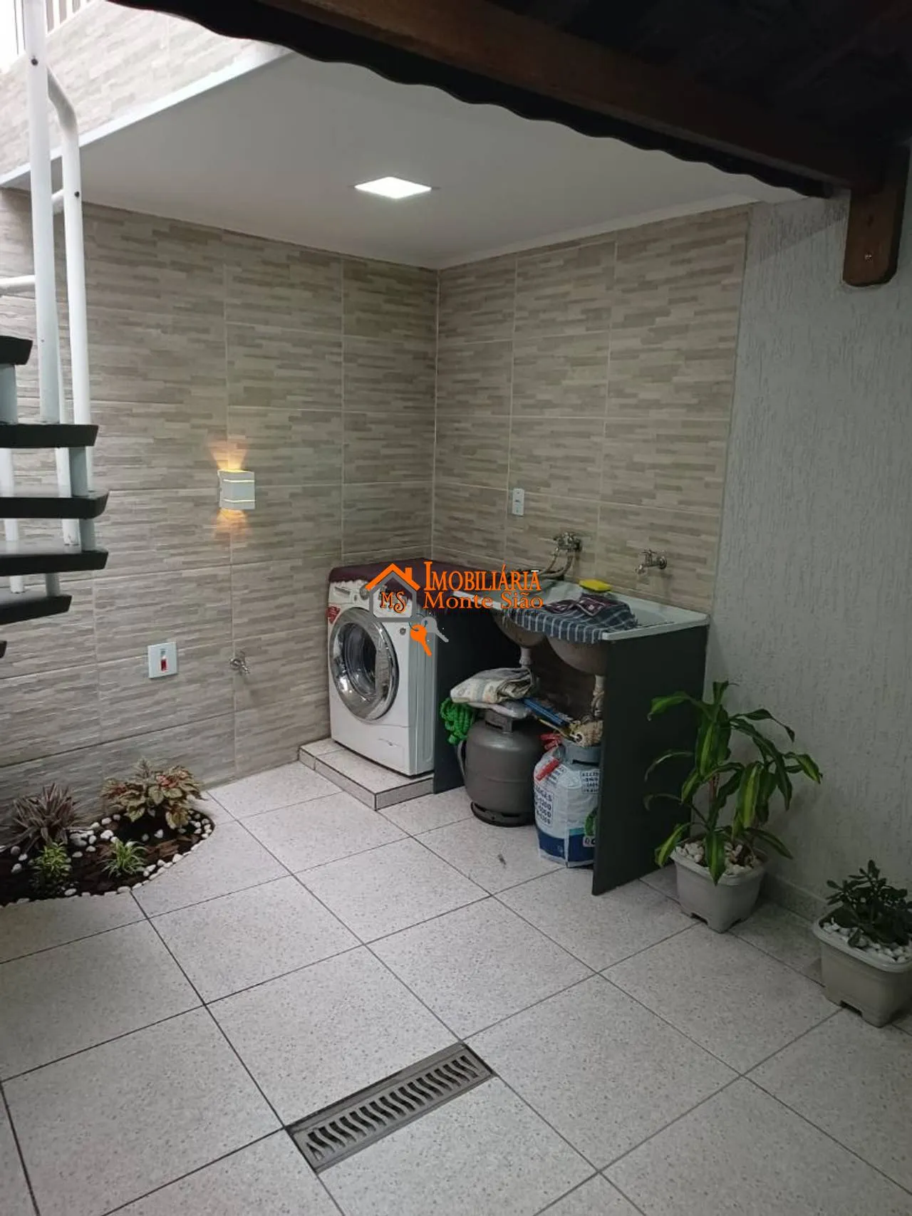Imagem Sobrado com 2 dormitórios à venda, 98 m² por R$ 690.000,00 - Jardim Ana Maria - Guarulhos/SP