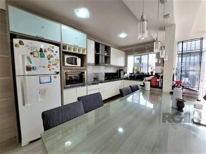 Imagem Casa, 234m², 3 dormitórios, Cristal