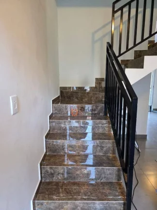 Imagem Sobrado com 2 dormitórios à venda, 80 m² por R$ 699.000,00 - Campos de Atibaia - Atibaia/SP