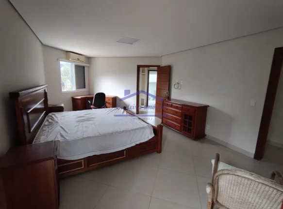 Imagem Casa em condomínio fechado - Alto padrão