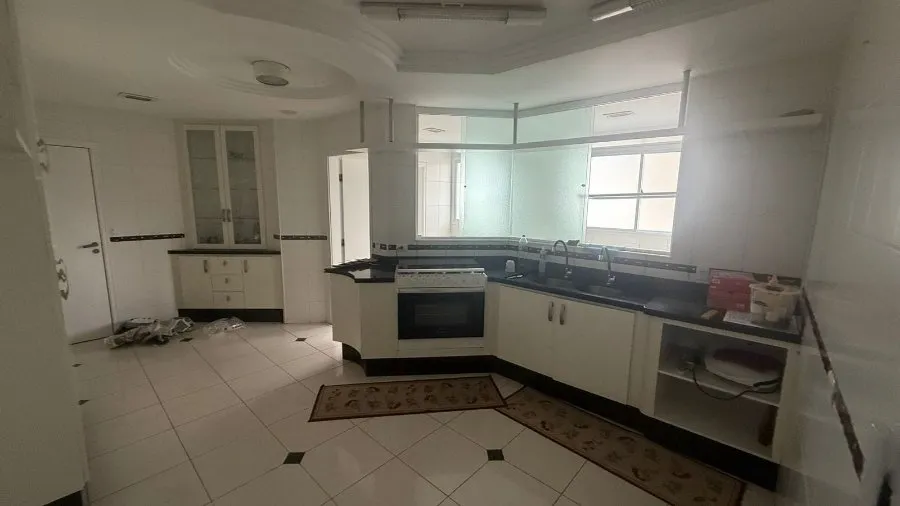 Imagem Sofisticado Apartamento no Canto do Forte / PG - 4 vagas