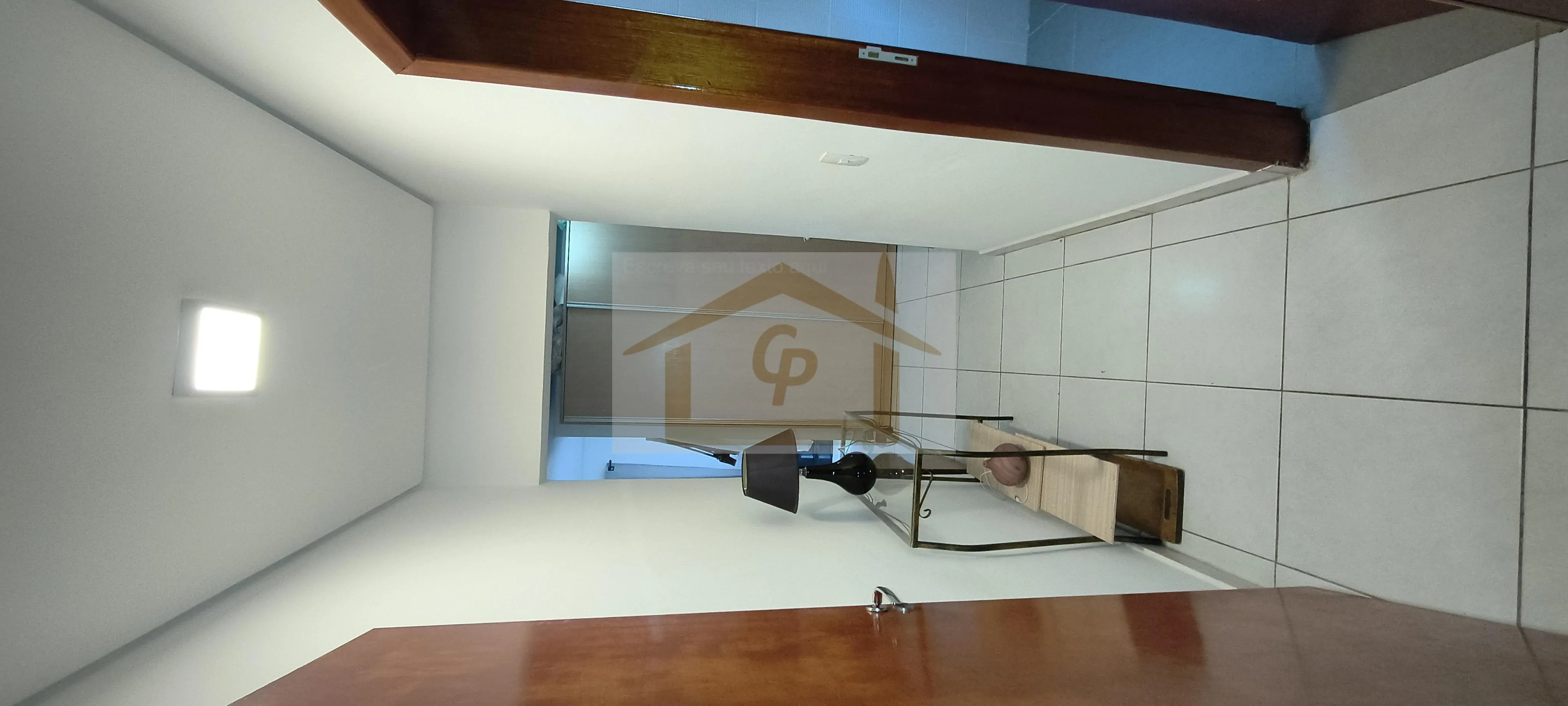 Imagem Semi Térrea, 3 quartos + 2 quartos multifuncional e banheiro (andar inferior), canil *